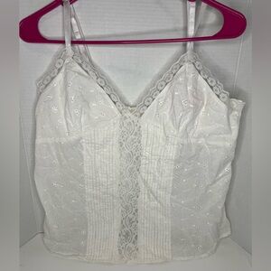 Elegant White Lace Trimmed Women's Top